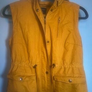 Love Tree Women’s Utility Vest Mustard Yellow Hooded Drawstring Pockets Small